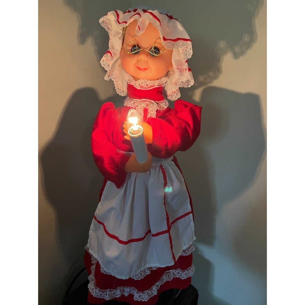 Vintage Animated 25" Mrs Santa Claus with Candle Lit Christmas Figure Red
